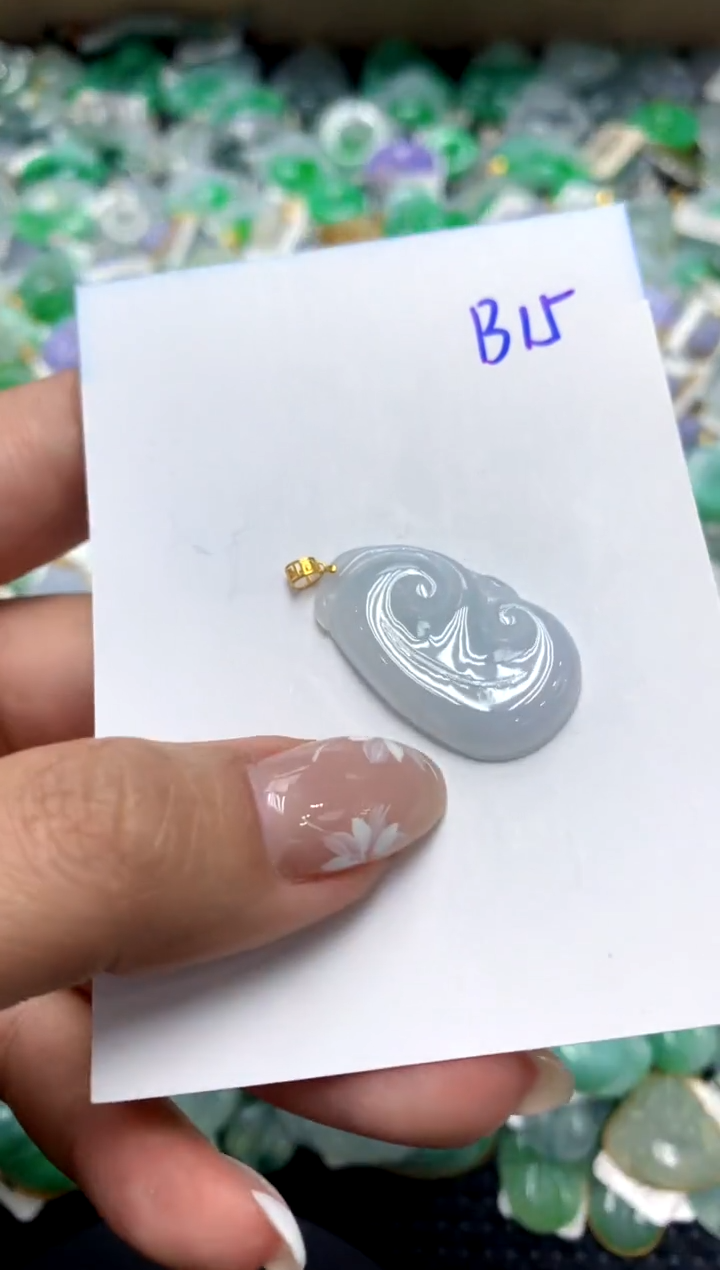 【闪购商品】翡翠颈饰18K金镶嵌111111111111111111