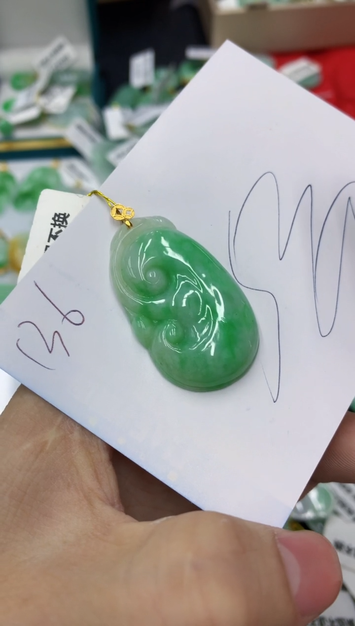 【闪购商品】翡翠颈饰18K金镶嵌1111111111
