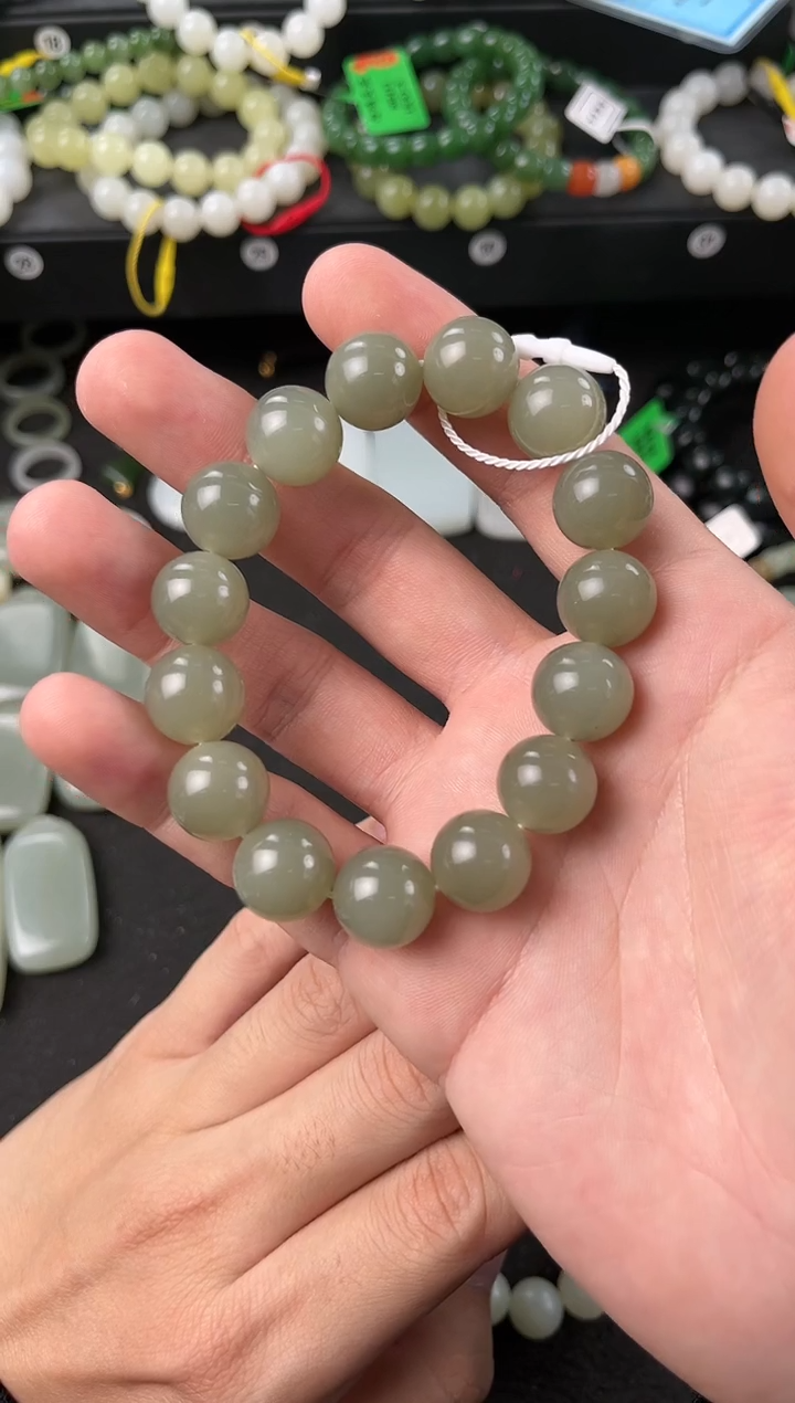 【闪购商品】和田玉手串未镶嵌且末青白卡14微色差