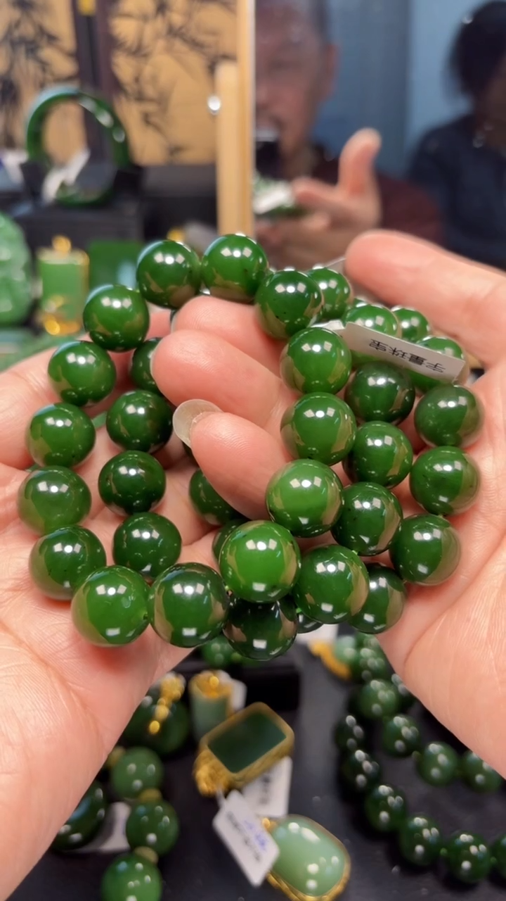 【闪购商品】和田玉（碧玉）手串未镶嵌1