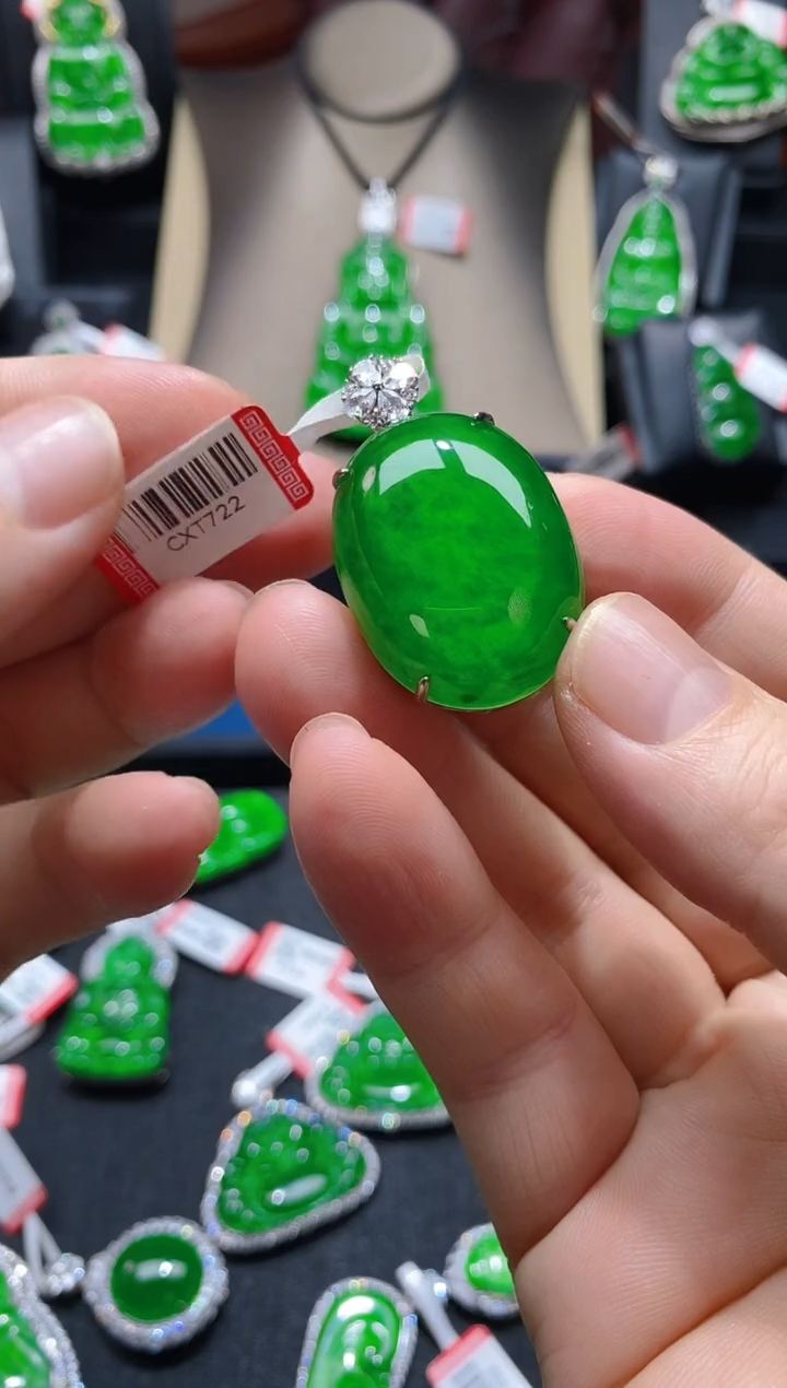 【闪购商品】翡翠颈饰未镶嵌天然A货翡翠v34