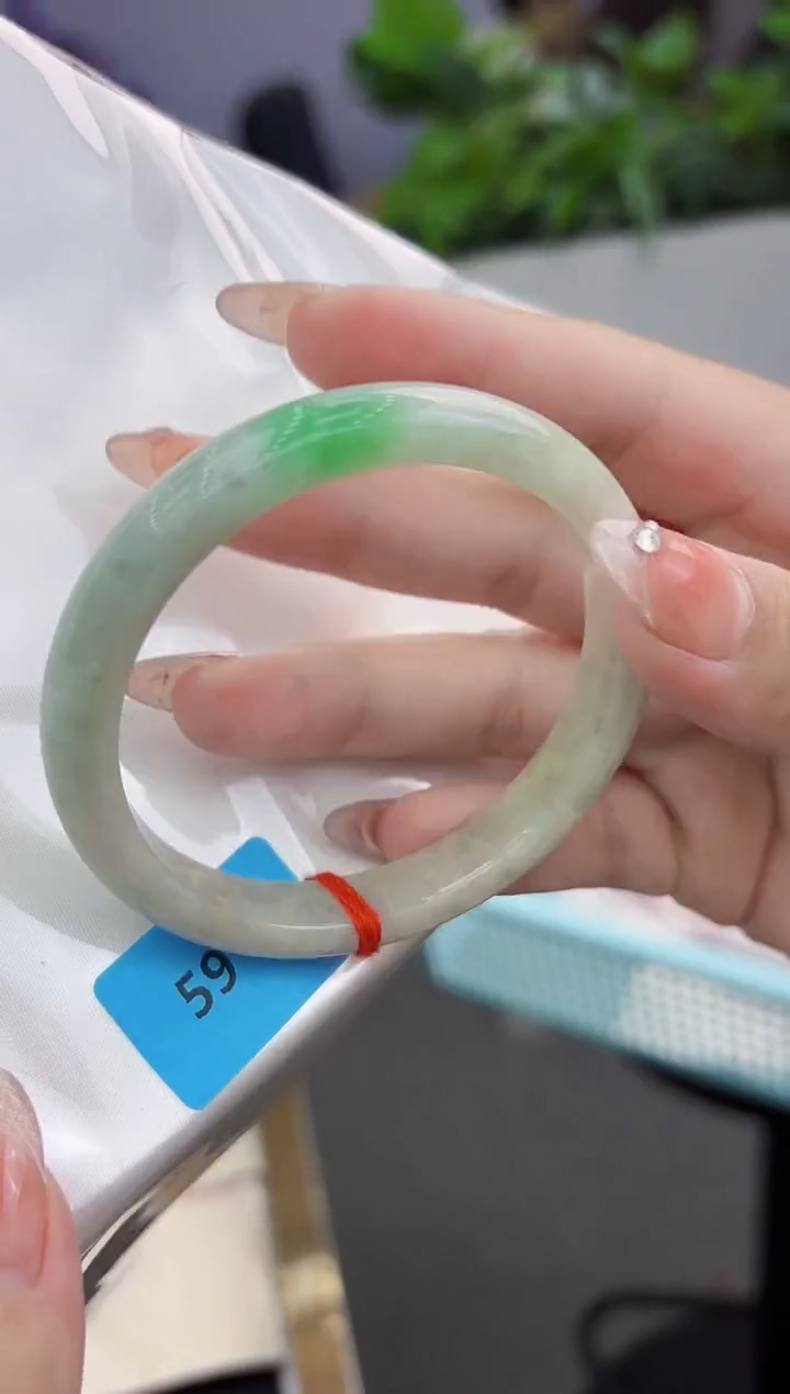 【闪购商品】翡翠手镯未镶嵌翡翠手镯