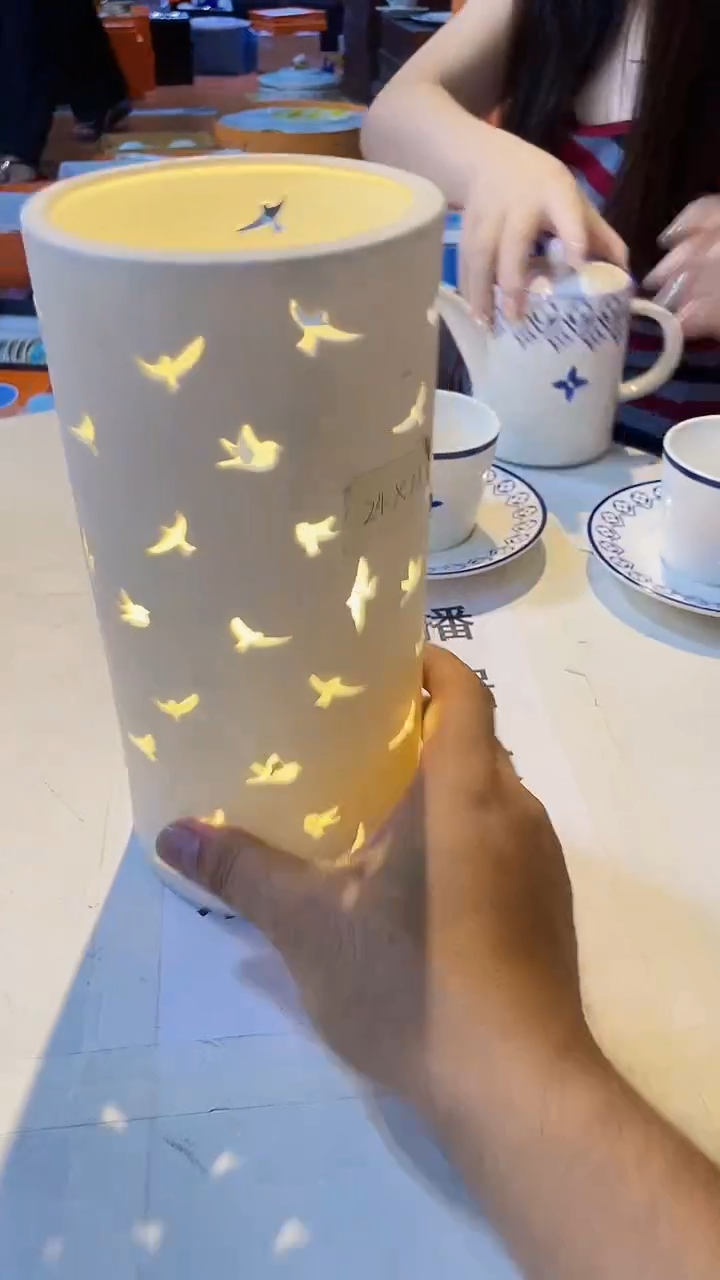 杯鸿辉家品牌瓷器，京东包邮！