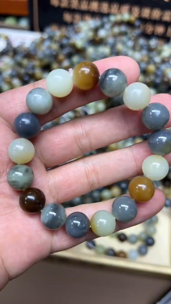 【闪购商品】和田玉手串未镶嵌8876