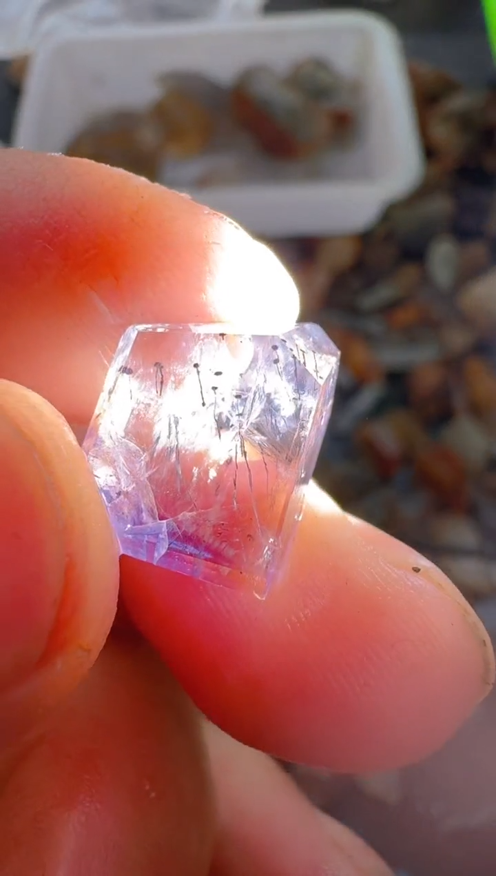 未镶嵌珠宝半成品水晶欢**贝仙贝，水晶