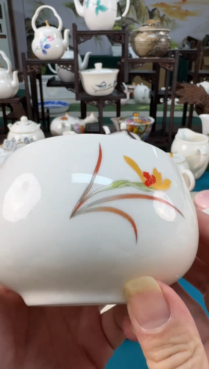 【闪购商品】瓷器 ······.......