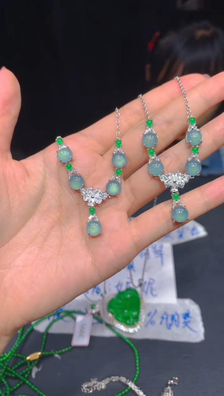 【闪购商品】定制翡翠未镶嵌148多样性发货（发其一）