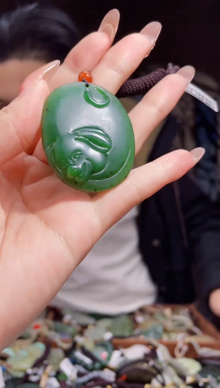 【闪购商品】和田玉颈饰未镶嵌拍一发一