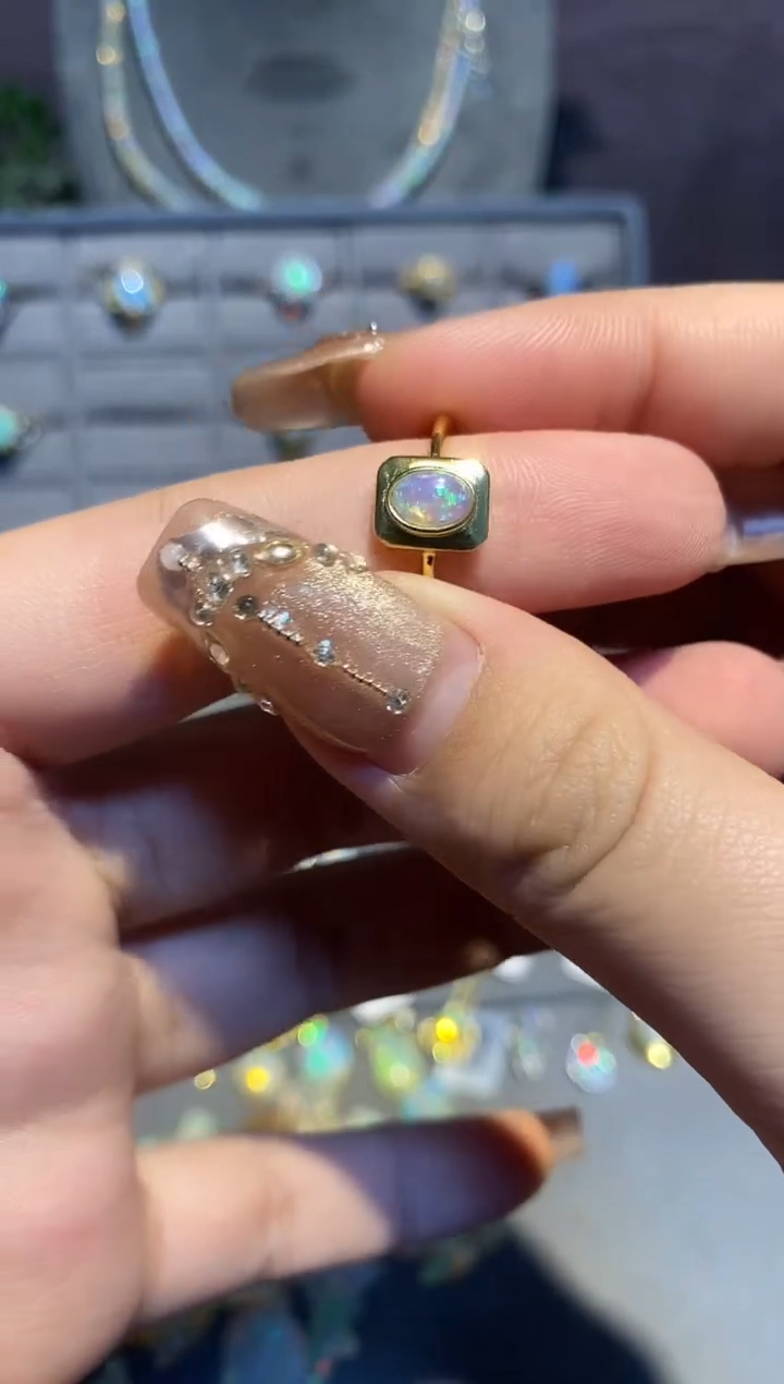 【闪购商品】欧泊戒指银S925镶嵌戒指