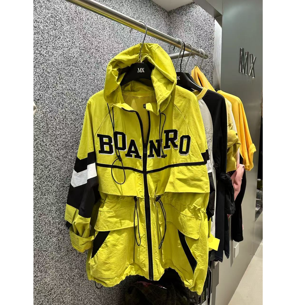 大码外套重工潮牌大码女装