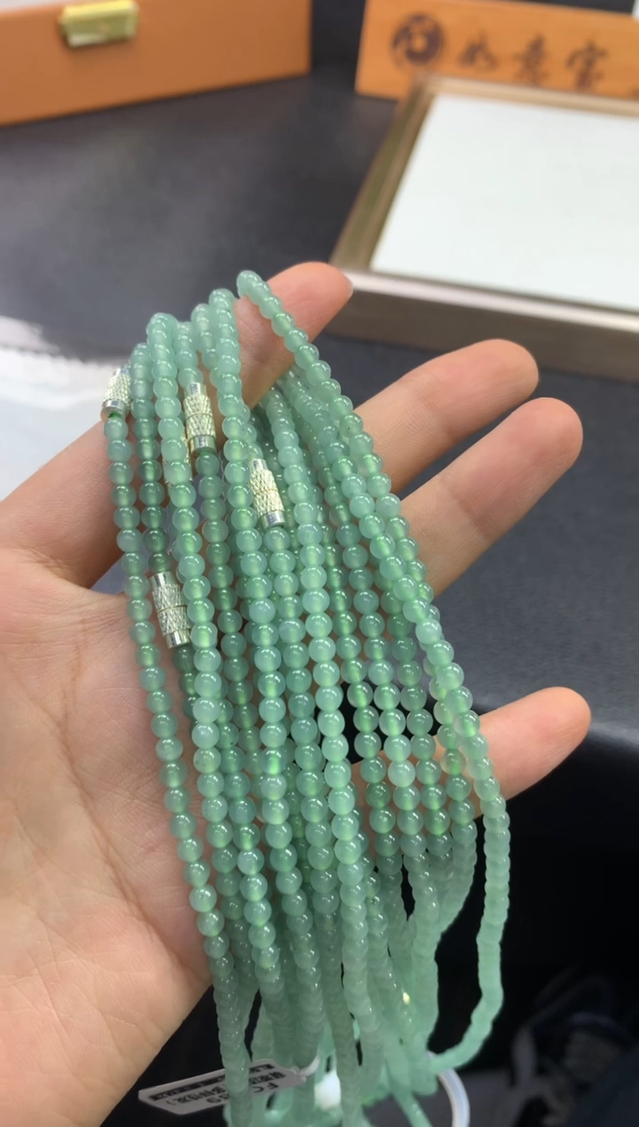 颈饰未镶嵌翡翠FC489 翡翠项链 多样性发其一