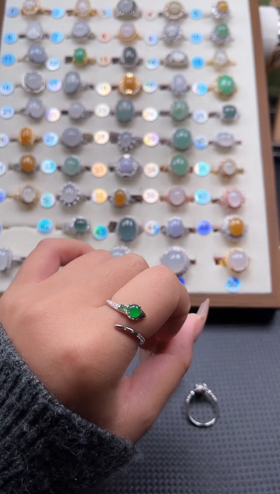 【闪购商品】翡翠戒指银S925镶嵌天然A货翡翠戒指