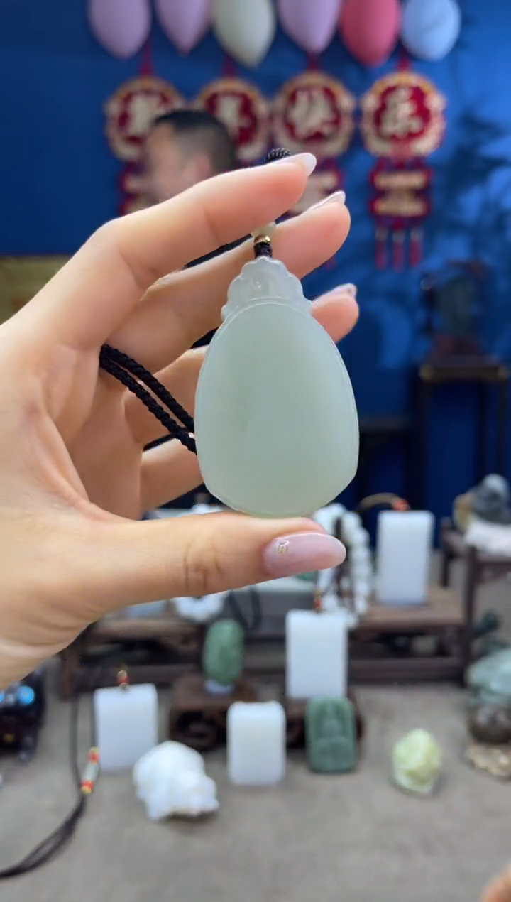 【闪购商品】和田玉颈饰未镶嵌1