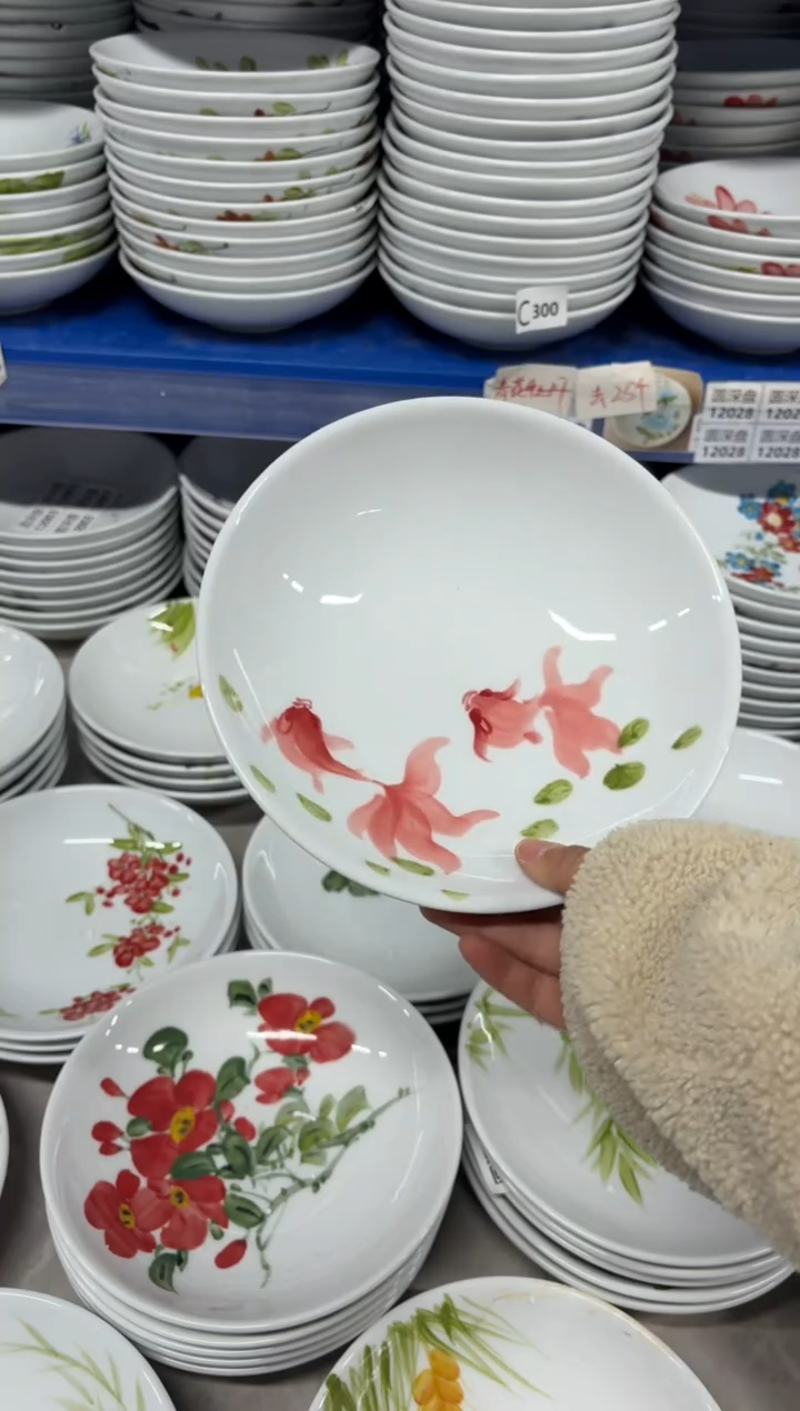 景德镇手绘釉中彩（食品级）圆深盘