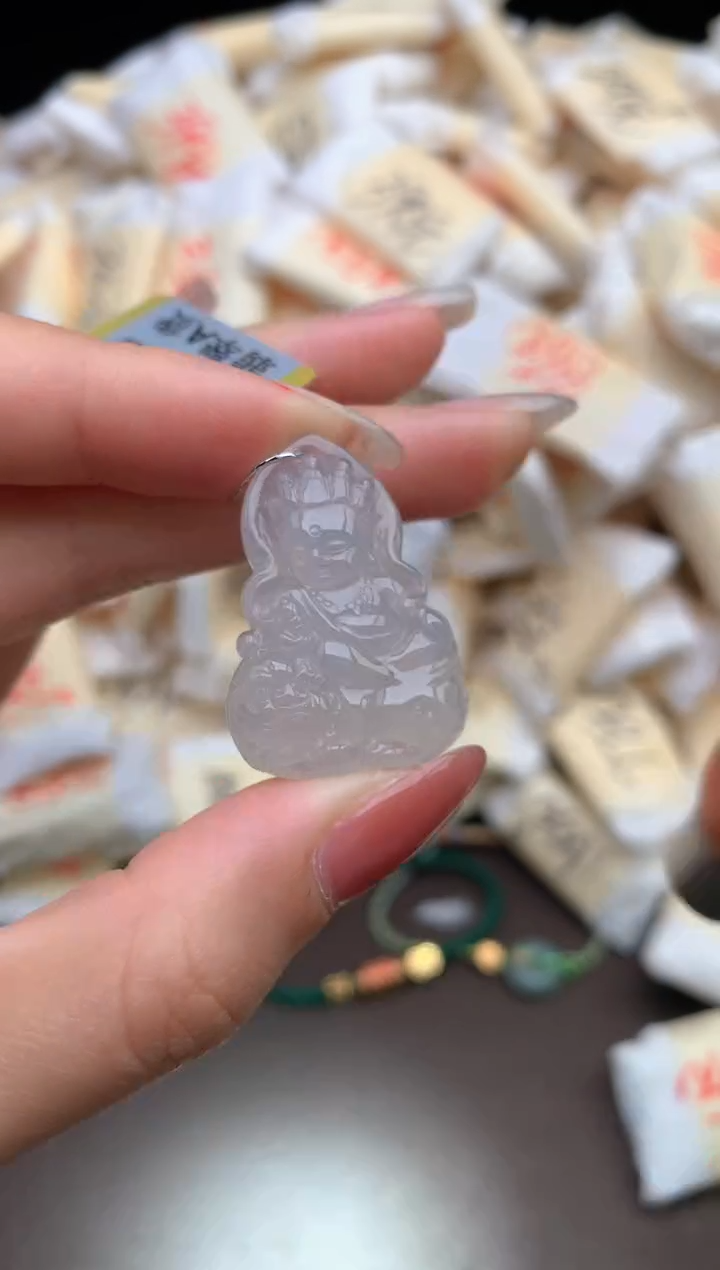 【闪购商品】翡翠挂件未镶嵌— 