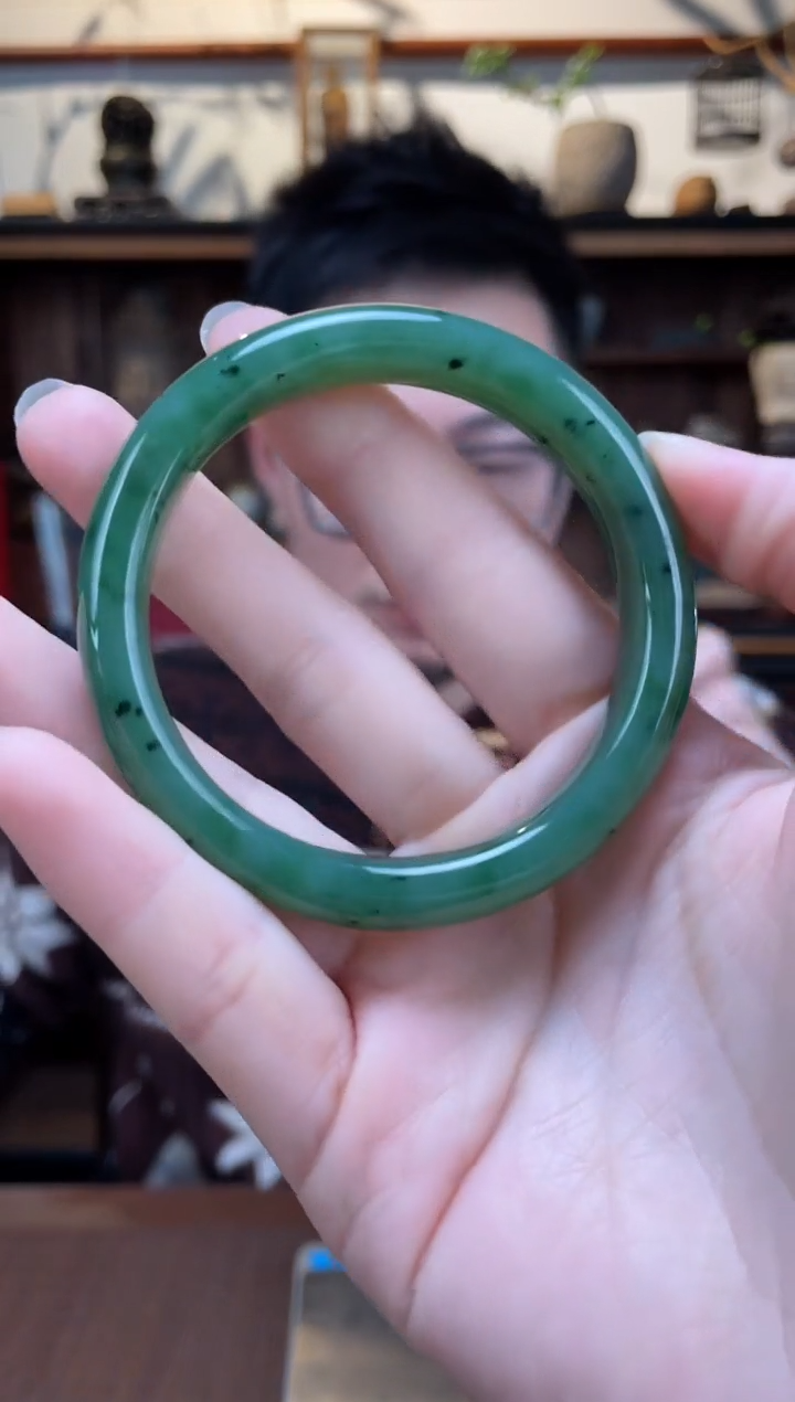 【闪购商品】和田玉手镯未镶嵌030和田玉手镯56#YR