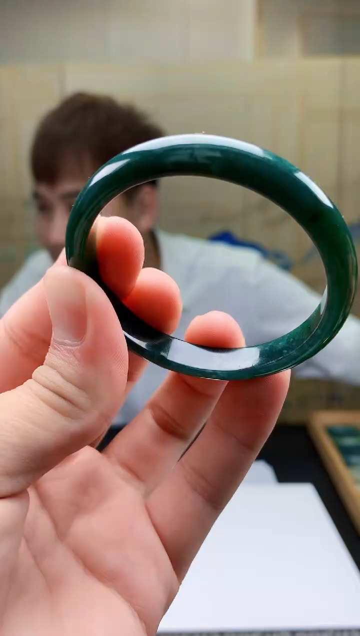 【闪购商品】定制翡翠未镶嵌4868bb-毛货手镯（49圈）62