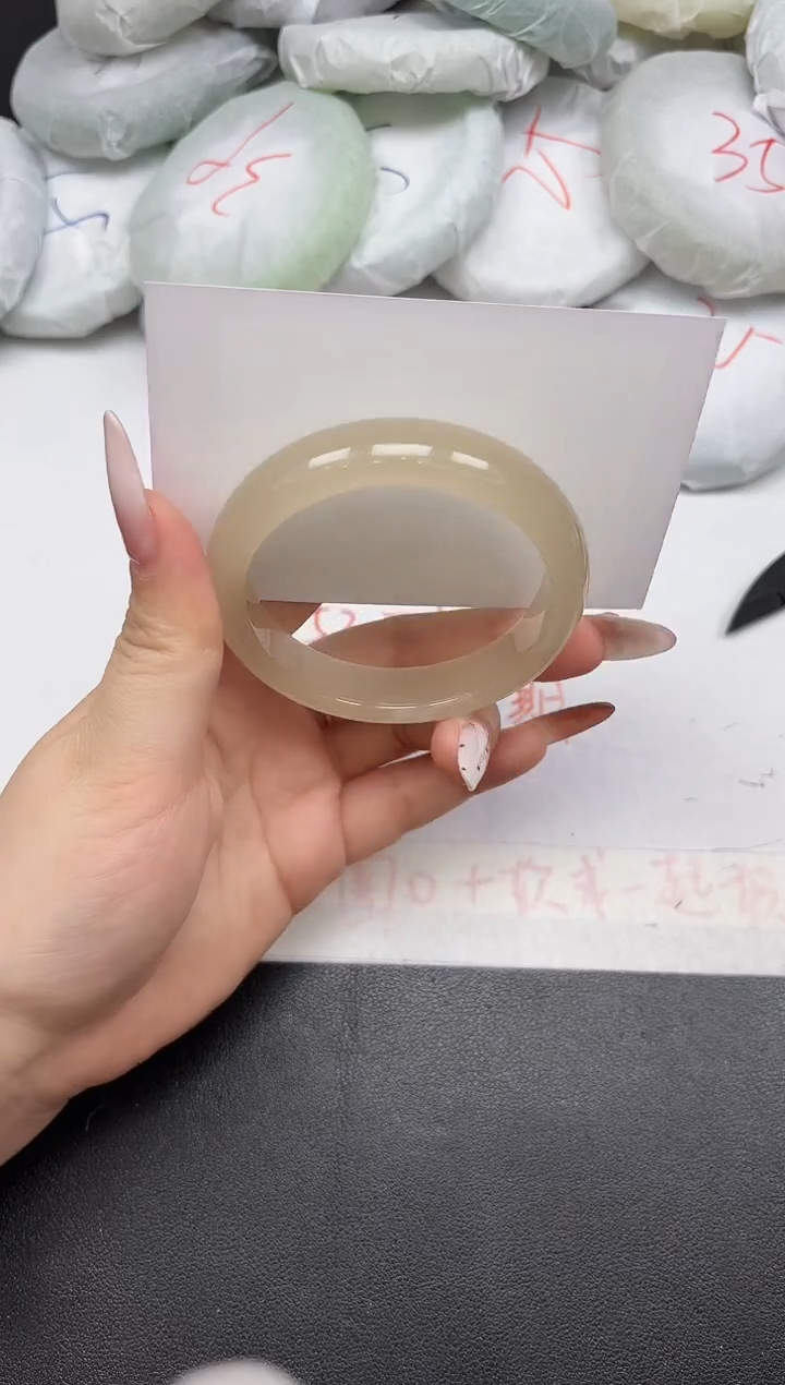 东凌女款手镯A31154.6