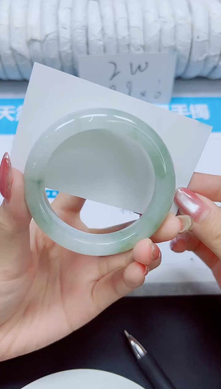 石英质玉手镯未镶嵌152/52