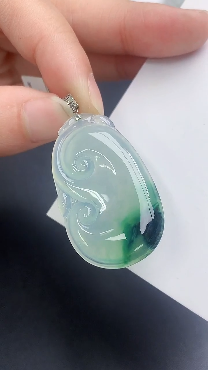 颈饰18K金镶嵌翡翠天然缅甸A货百元以上9元证书费自理