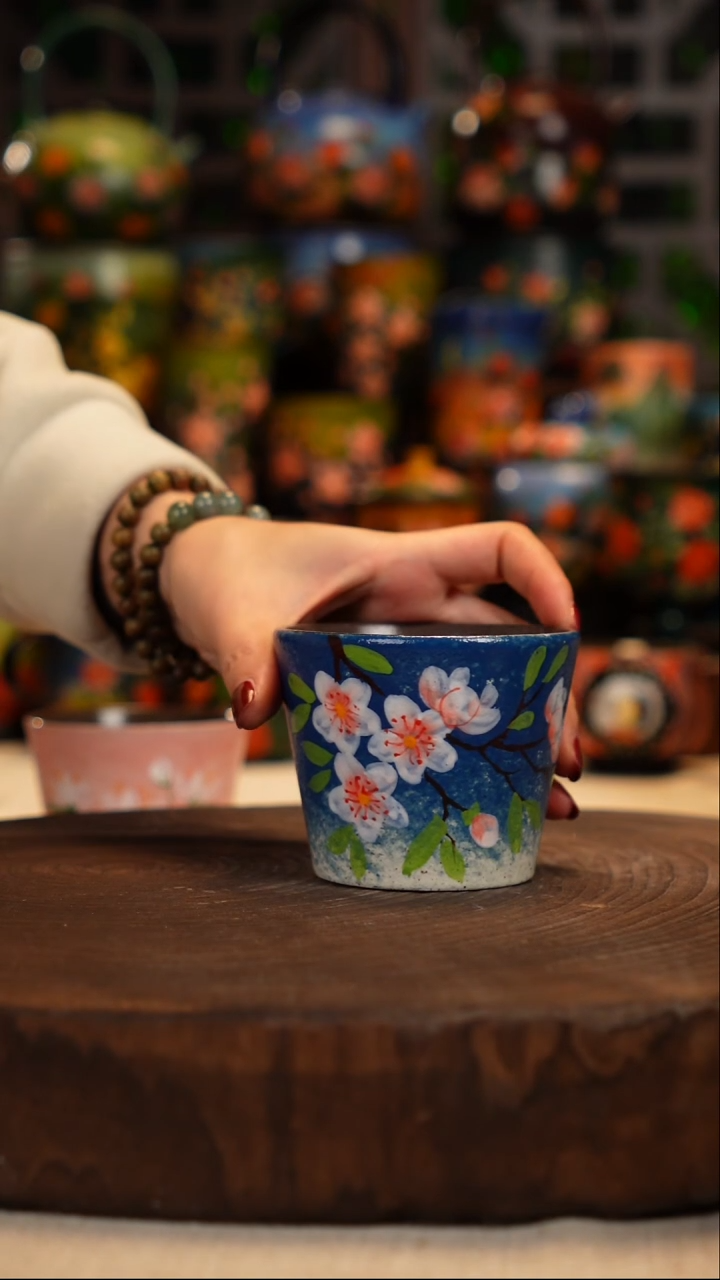 油画   釉下彩   杯子