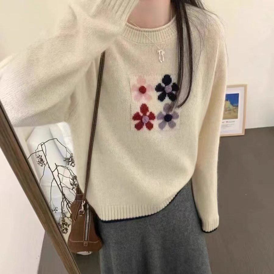 【俐32】新款小花刺绣圆领毛衣休闲百搭套头针织衫-毛5