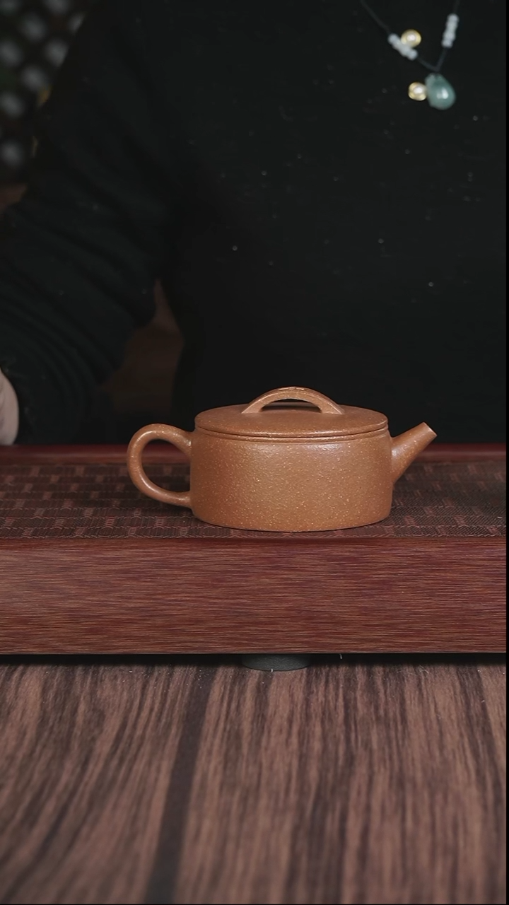 【闪购商品】紫砂茶壶黄降坡 汉瓦  240
