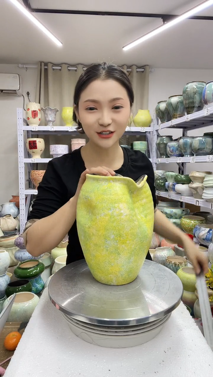 【1.2】花盆链接高：24 口：13