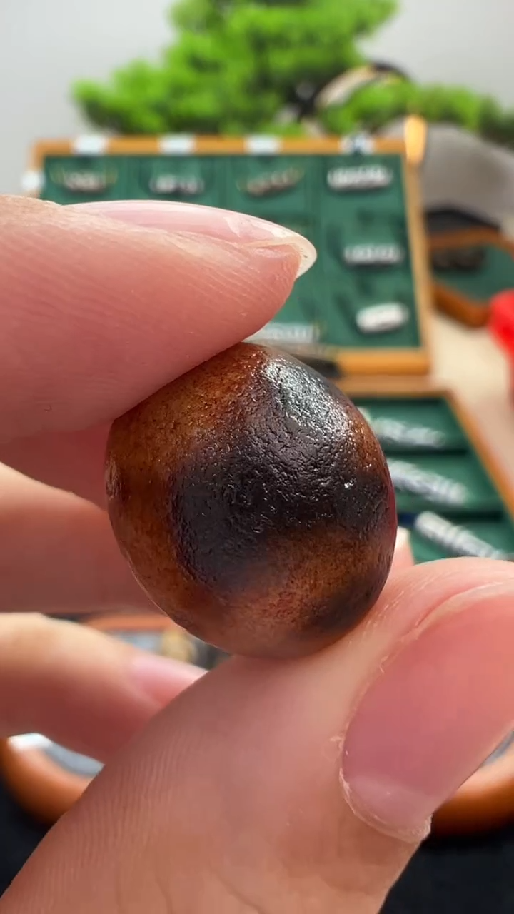 玛瑙/玉髓（覆膜）颈饰未镶嵌110.（微瑕随机发货）