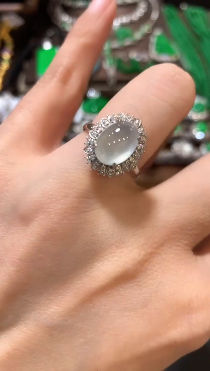 18K金镶嵌戒指翡翠m89   