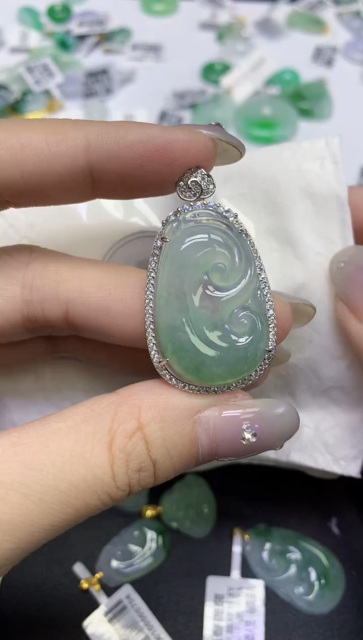 颈饰未镶嵌翡翠天然缅甸翡翠A货百元以上9元证书费自理