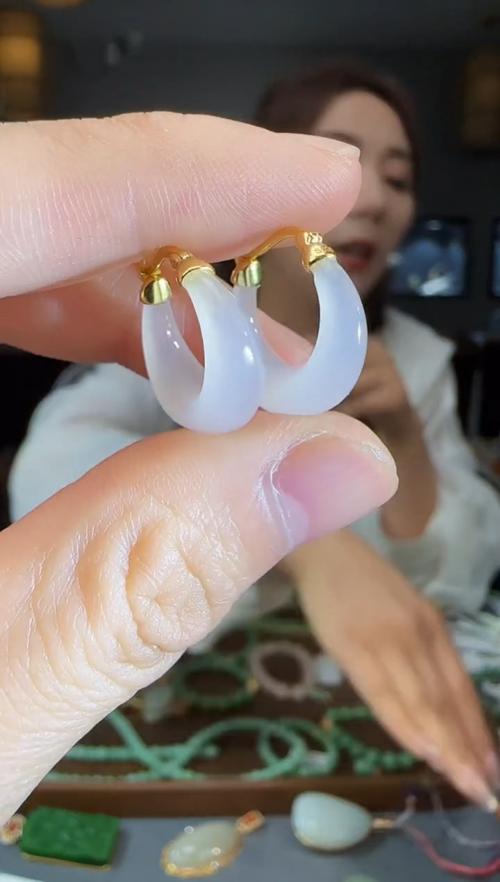 和田玉银S925镶嵌耳饰1