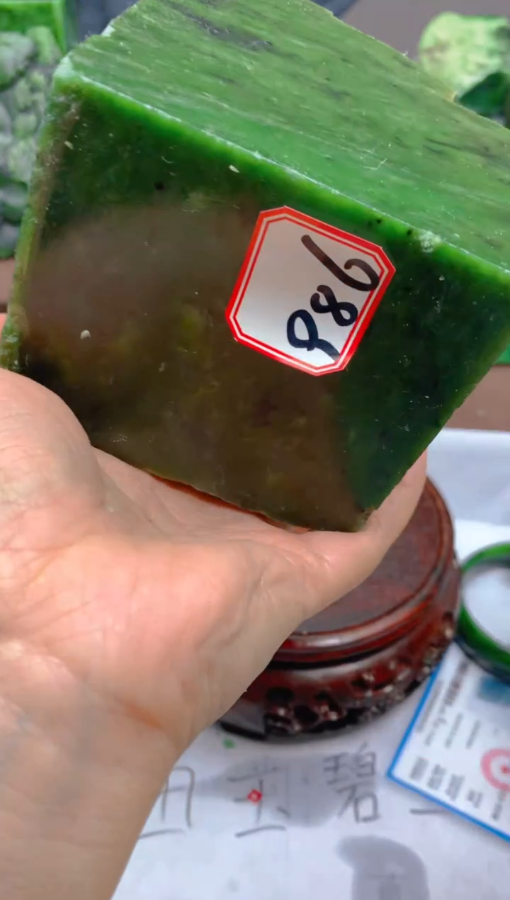 【闪购商品】和田玉未镶嵌珠宝半成品1