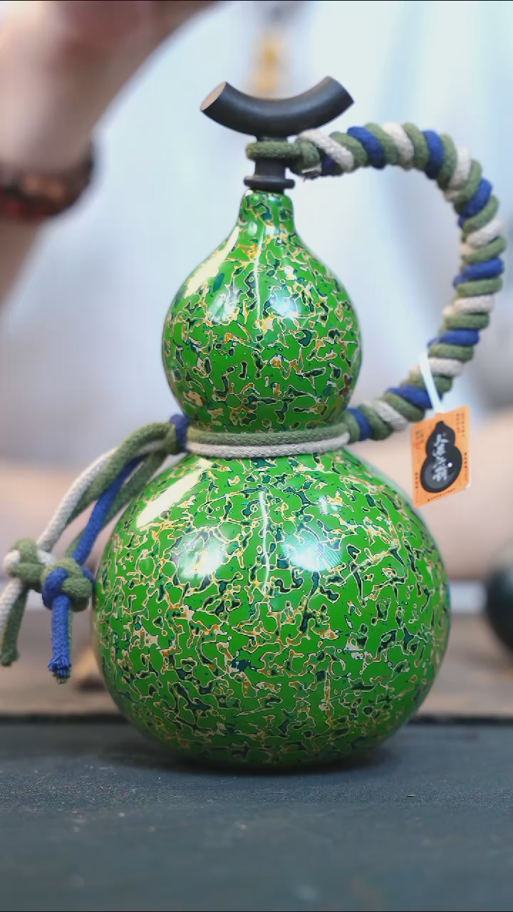 【闪购商品】RU139漆艺酒葫芦不包手串及旋转底座