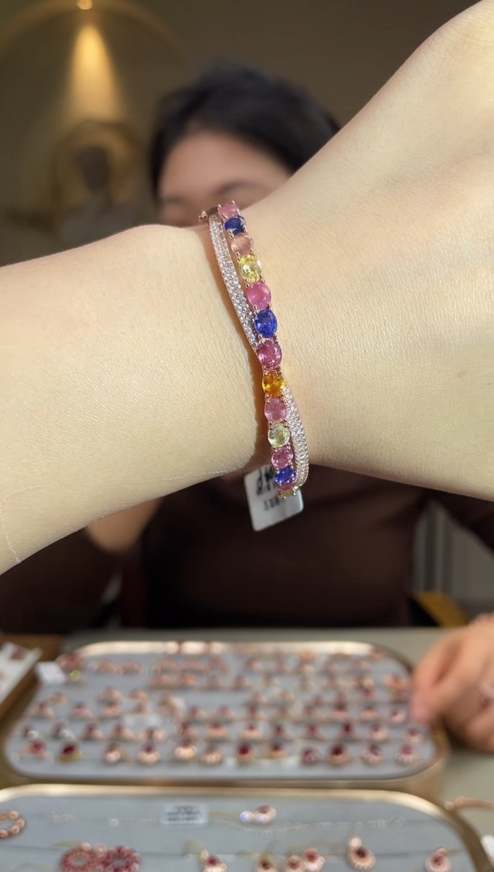 手镯蓝宝石银S925镶嵌手镯