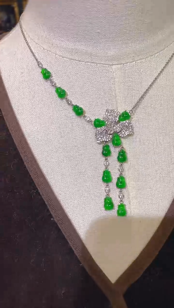 【闪购商品】翡翠套链银S925镶嵌082（多样性发货）