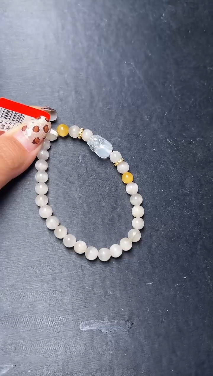 未镶嵌手串水晶兔毛貔貅纳吉手串6mm+ Z24974