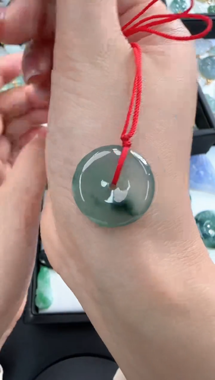 【闪购商品】翡翠颈饰未镶嵌250214111