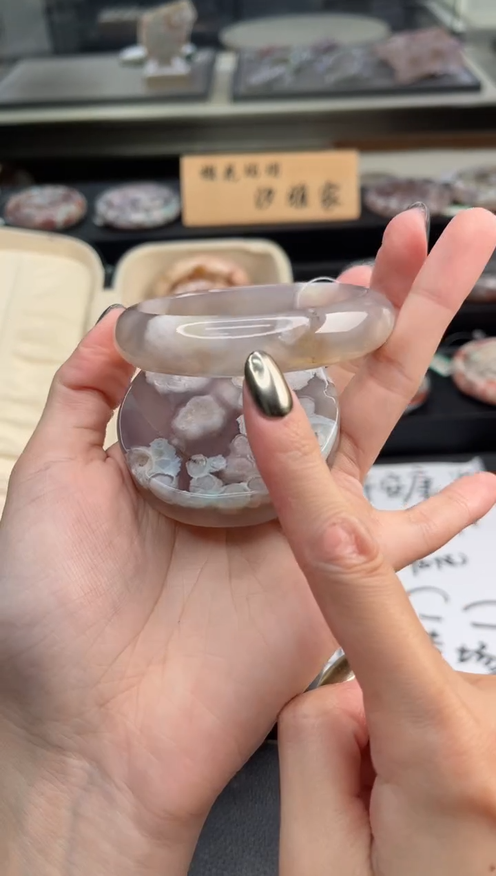 石英质玉手镯未镶嵌57圈口（赠送镯心）6821048