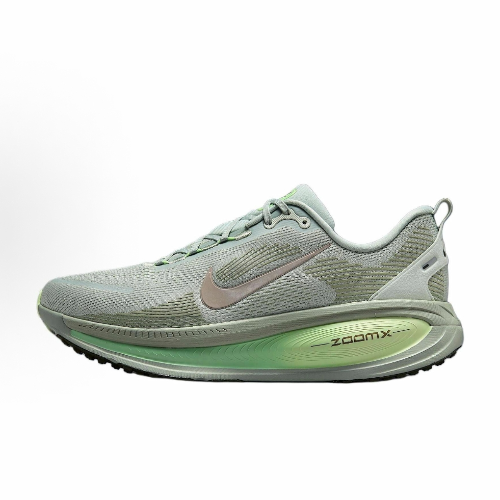 NIKE/耐克耐克男款VOMERO 18运动鞋雅丹机能风欧若风HM6803-002