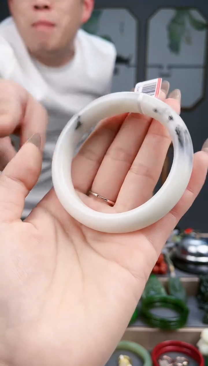 【闪购商品】和田玉颈饰未镶嵌AA多样性发货 拍一发一59.1