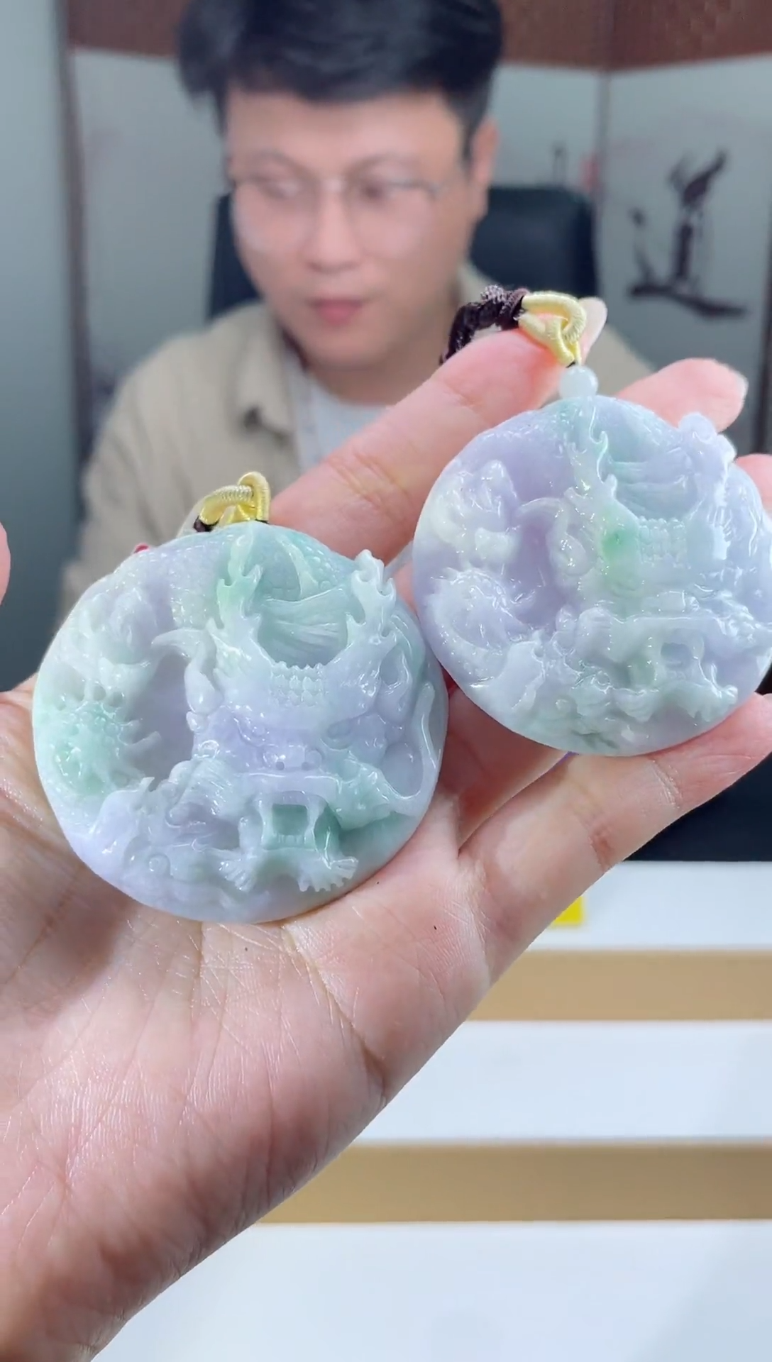 翡翠未镶嵌颈饰多样性发其一挂件