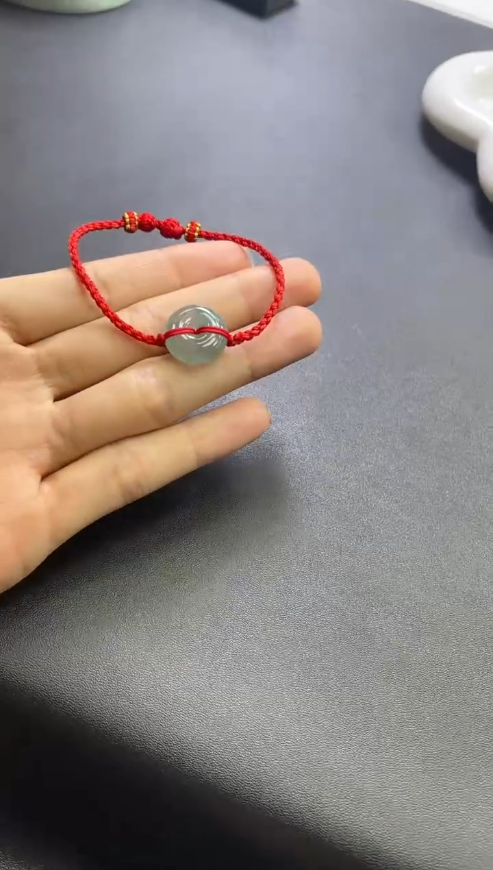 未镶嵌手链翡翠我****?小平安扣手绳