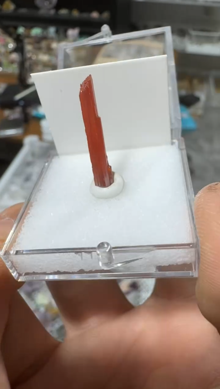 月下珠宝严选矿物