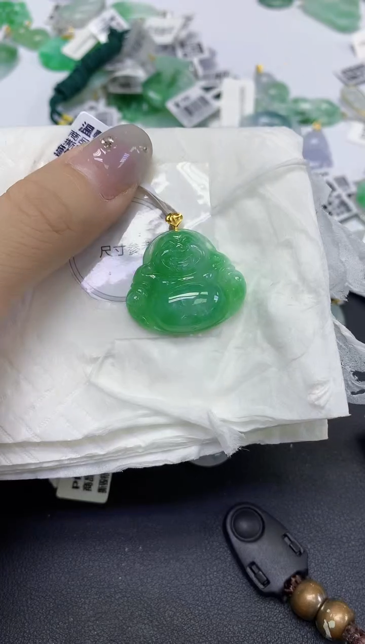 颈饰18K金镶嵌翡翠天然缅甸翡翠A货百元以上9元证书费自理