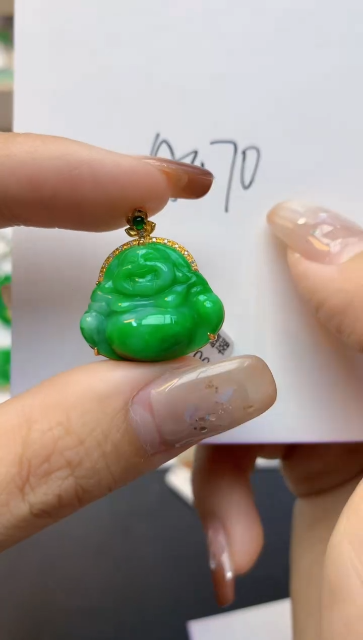 颈饰18K金镶嵌翡翠天然A货翡翠百元以上9元证书费自理