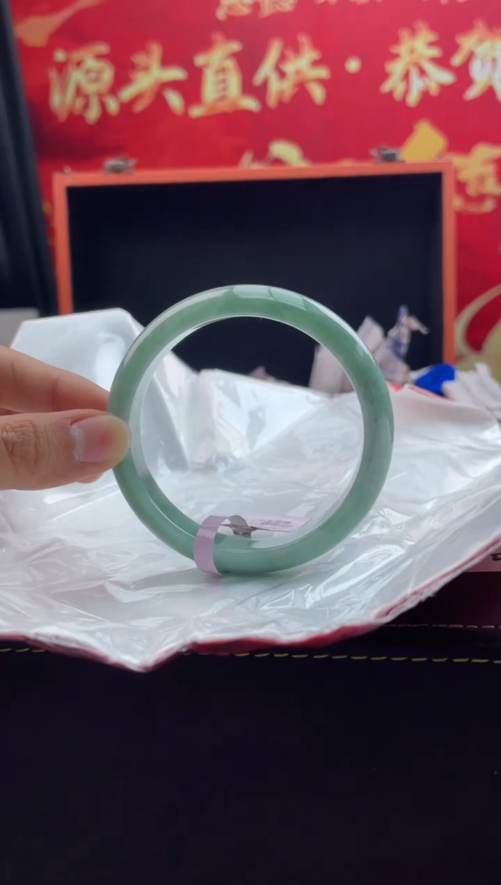【闪购商品】翡翠手镯未镶嵌8翡翠手镯