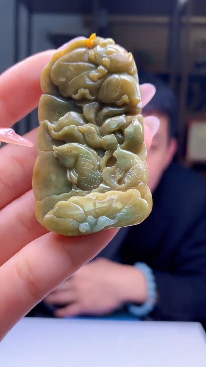 【闪购商品】定制翡翠未镶嵌1044ry-毛货挂件22