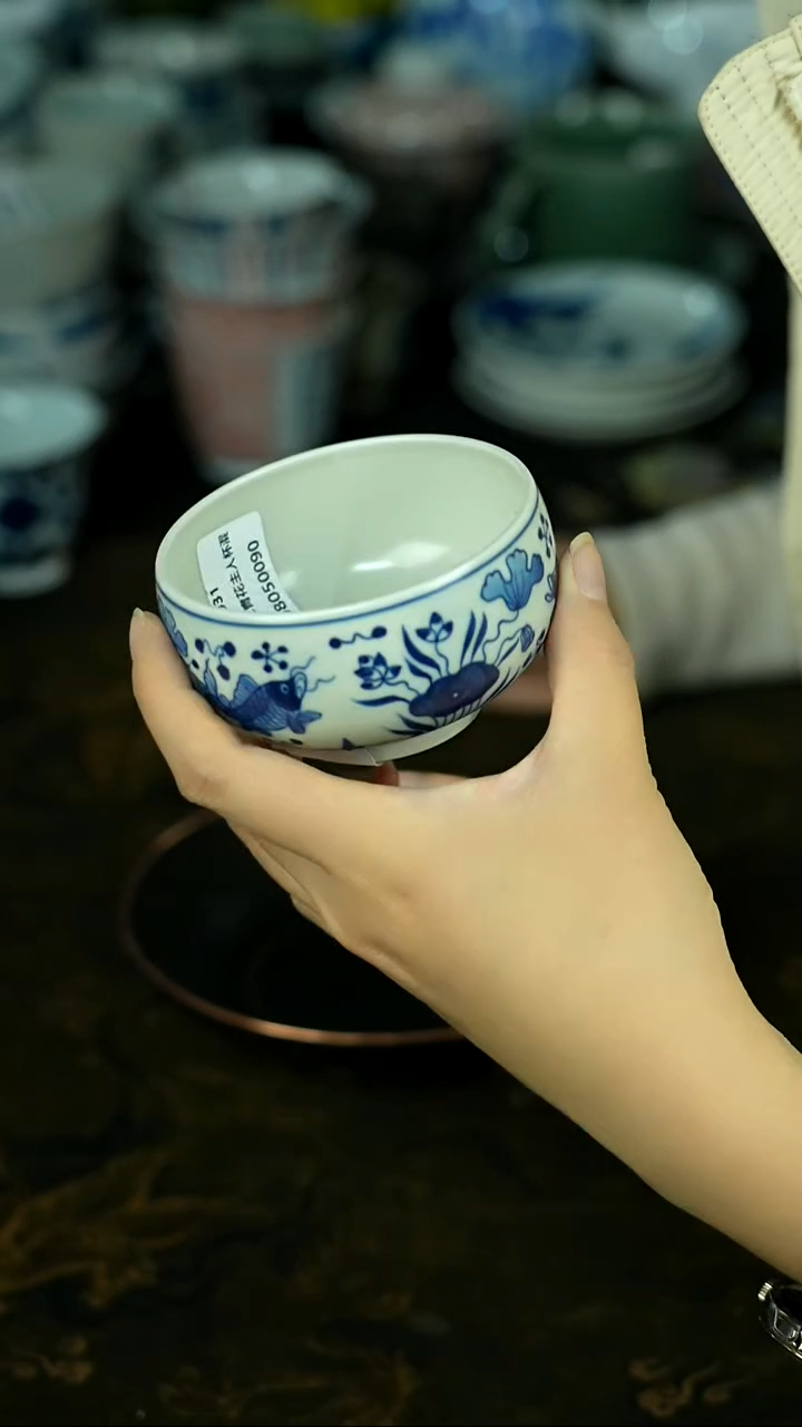 茶具还挺美，蹲下看看！