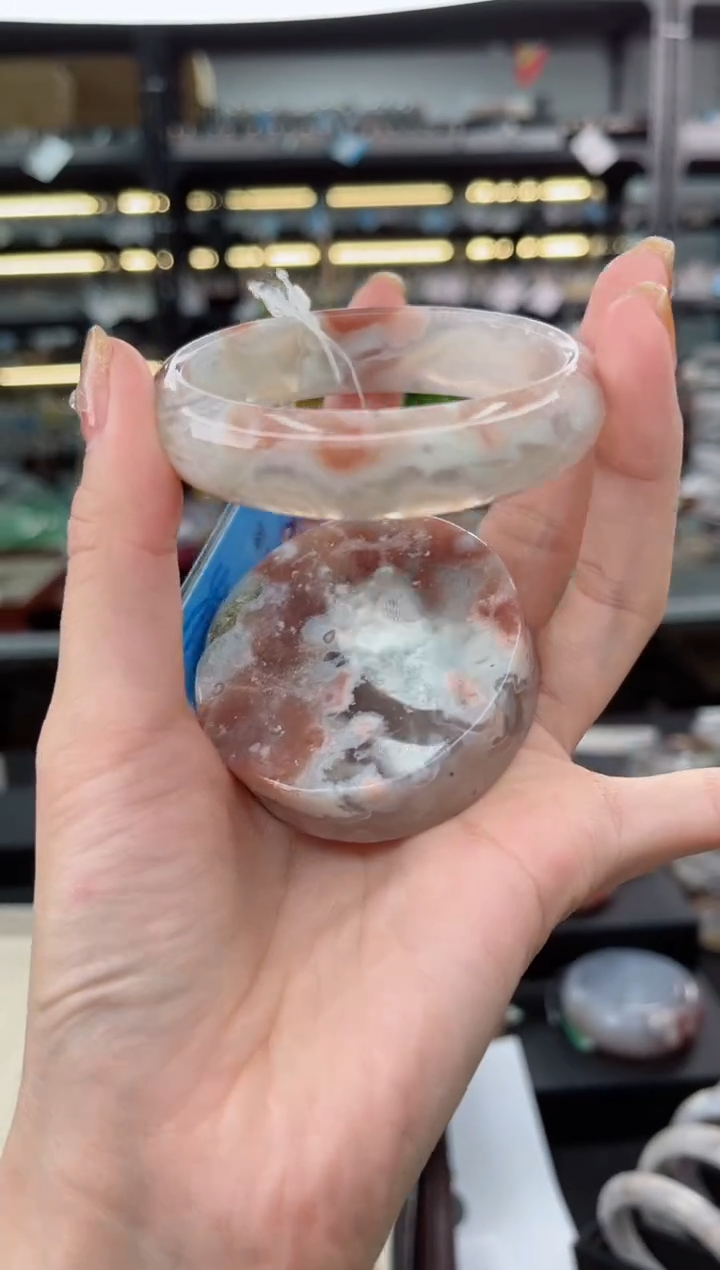 【闪购商品】石英质玉手镯未镶嵌55圈口（赠品镯心）6590539